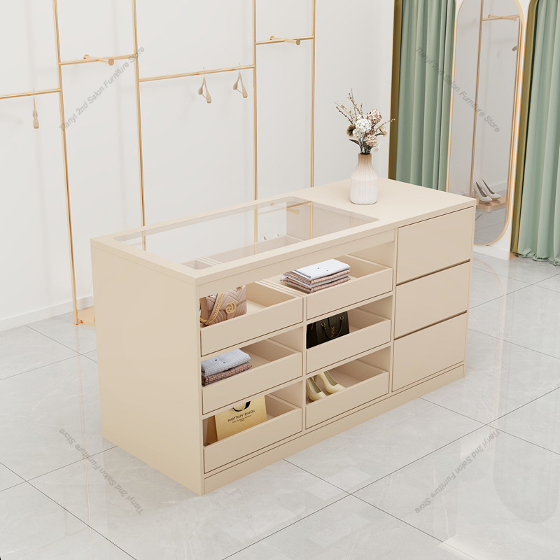 Office Furniture - ตู้โชว์แบบเกาะสำหรับร้านเสื้อผ้าดีไซน์ทันสมัยและสร้างสรรค์ ชั้นวางของหลายชั้น เคาน์เตอร์แคชเชียร์ ตู้โชว์กระจก เฟอร์นิเจอร์สำนักงาน FYMS